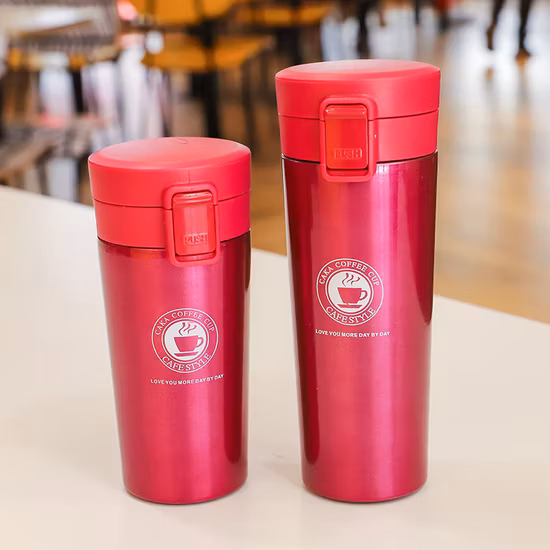 Caneca de viagem de café a vácuo de parede dupla moderna e durável de 500ml de aço inoxidável com tampa